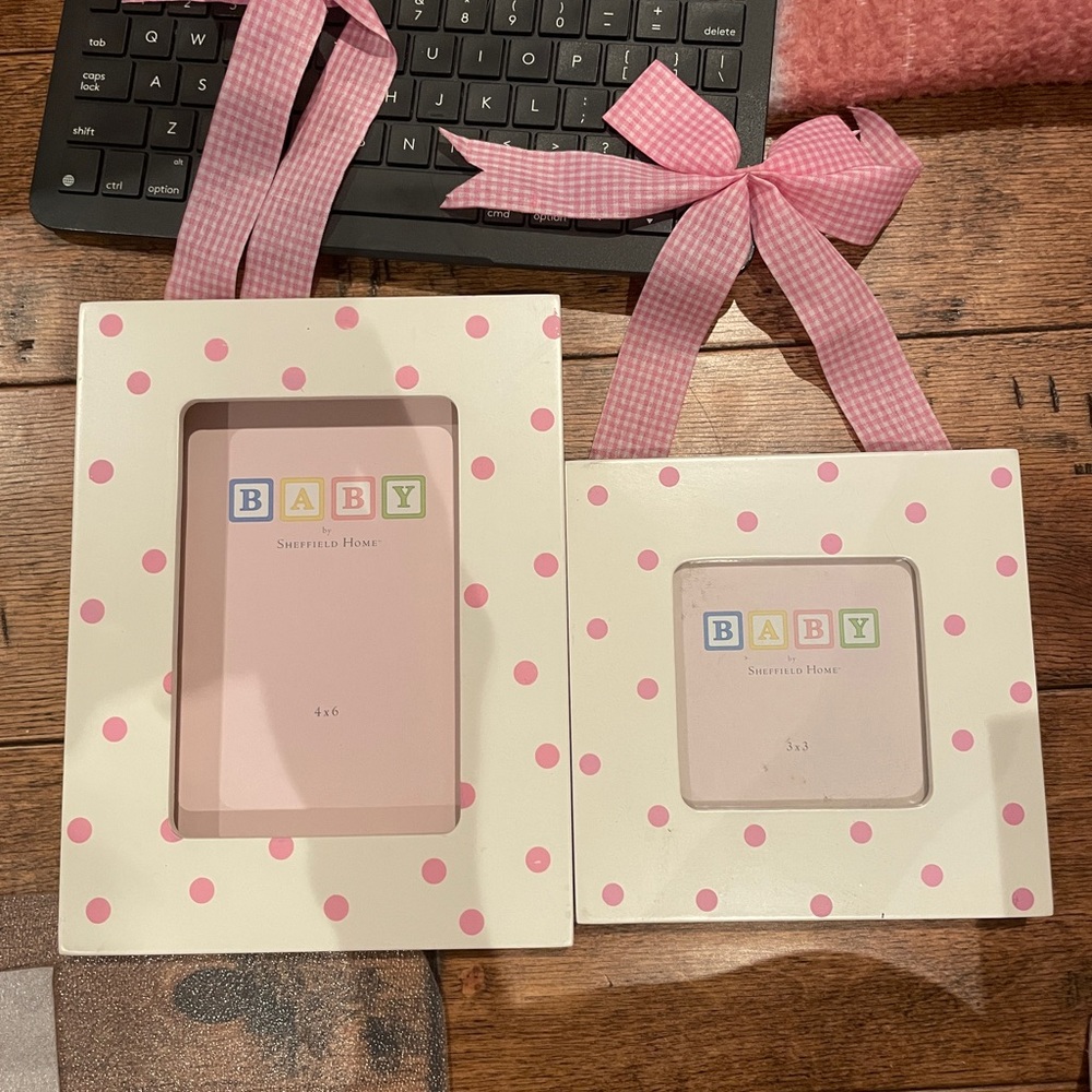 Pink polka dot frames